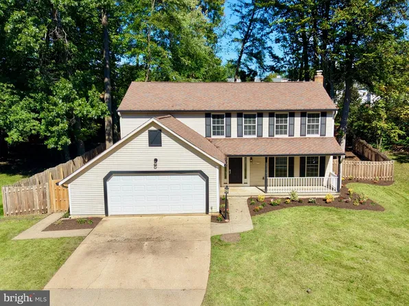 15177 Holleyside Dr, Dumfries, VA 22025