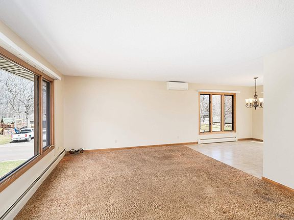 3rd image of 330 E Faribault St