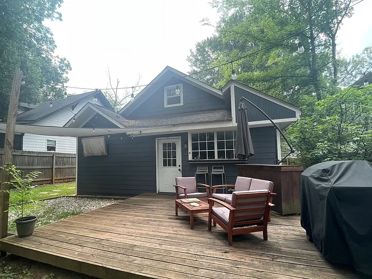 1447 Beecher St SW — Photo 19