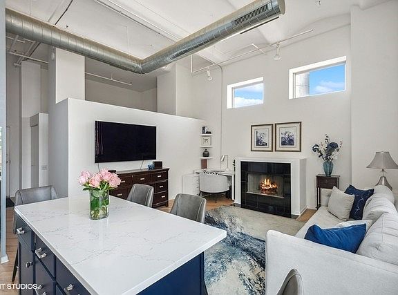 2nd image of 500 S Clinton St APT 801
