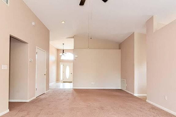 3rd image of 1735 Wakefield Dr #1