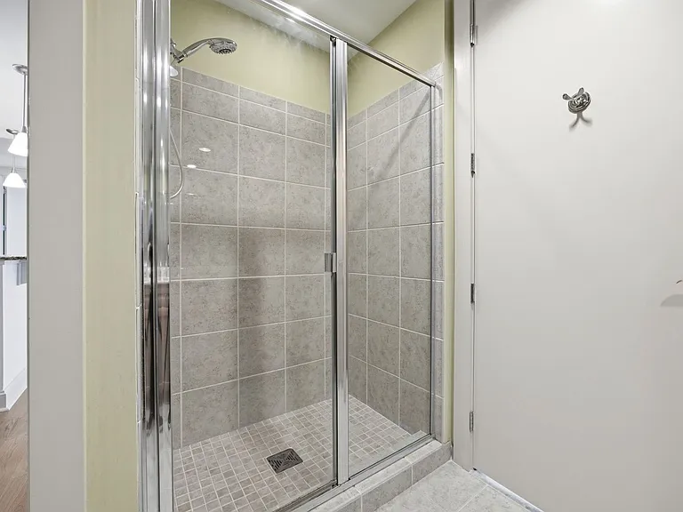 618 N Boylan Ave #800 — Photo 11