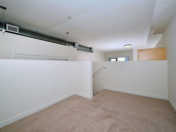 3rd image of 889 Date St Unit 342