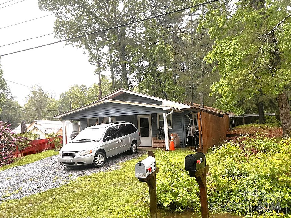 2nd image of 293 Cosmos Dr