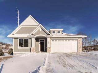 7304 Harkness Way S, Cottage Grove, MN 55016