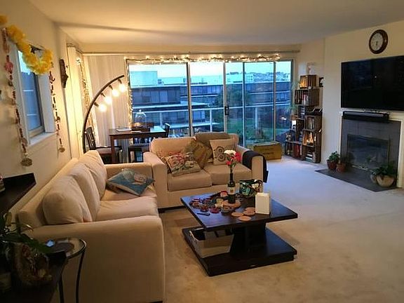 5th image of 59 Lupine Ave APT 305