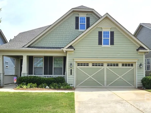 8416 Festival Way, Charlotte, NC 28215