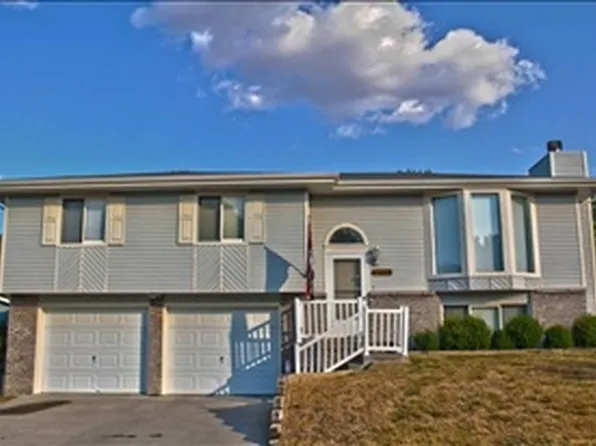 5101 W Thatcher Ln, Lincoln, NE 68528