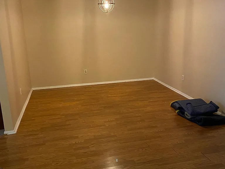 431 Dorchester Way — Photo 5