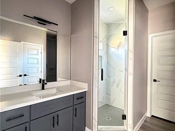 3rd image of 1717 Monaco Dr #3