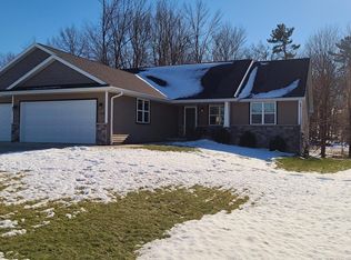 3339 Shawano Ave, Green Bay, WI 54313