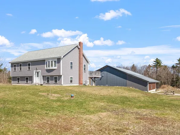826 South Barnstead Road, Barnstead, NH 03225