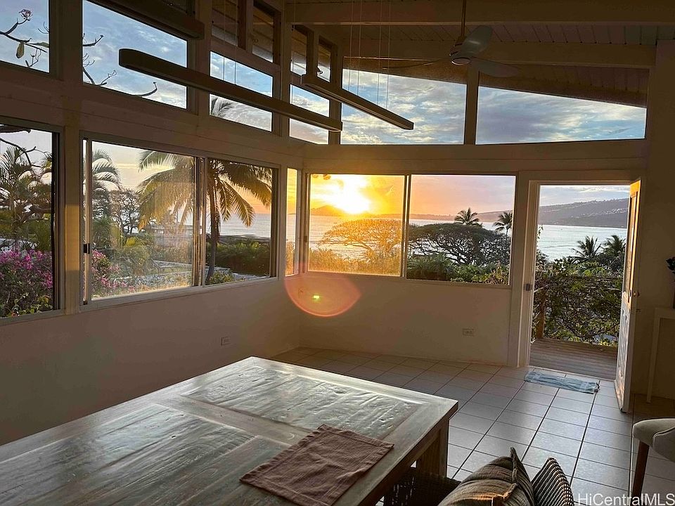 1st image of 532 Portlock Rd