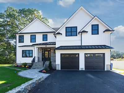 198 Salem St, Wakefield, MA, 01880