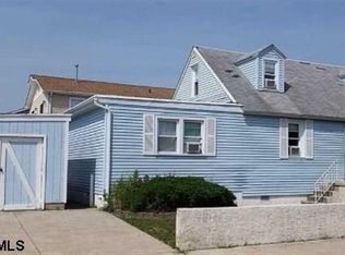 706 E Beach Ave, Brigantine, NJ 08203