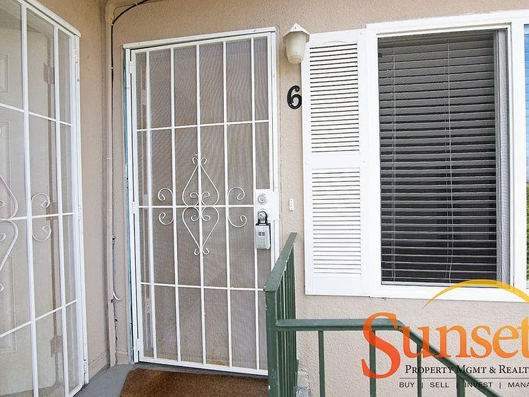 4519 Campus Ave #6 — Photo 9