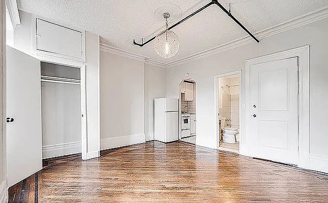 1st image of 915 Sterling Pl #3C