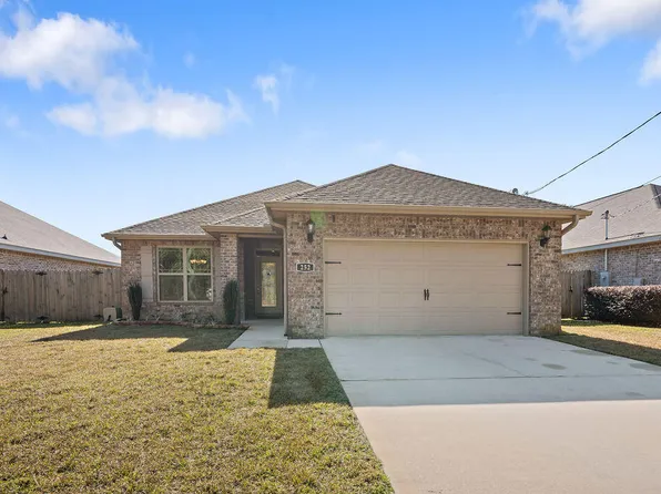 252 Schneider Dr, Fort Walton Beach, FL 32547