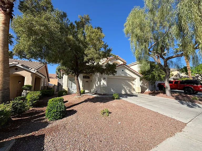 9809 Aspen Grove Pl — Photo 32