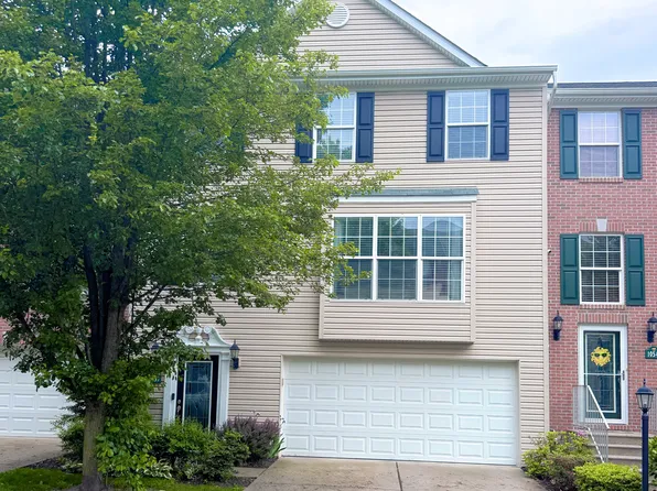 10539 Timber Edge Dr, Wexford, PA 15090