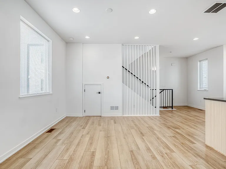 3101 W 47th Ave #19 — Photo 10
