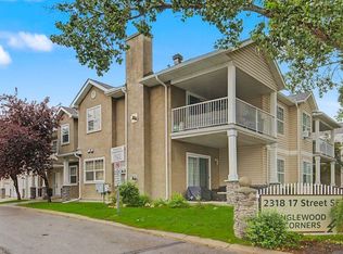2318 N 17th St SE #16, Calgary, AB T2G5R5