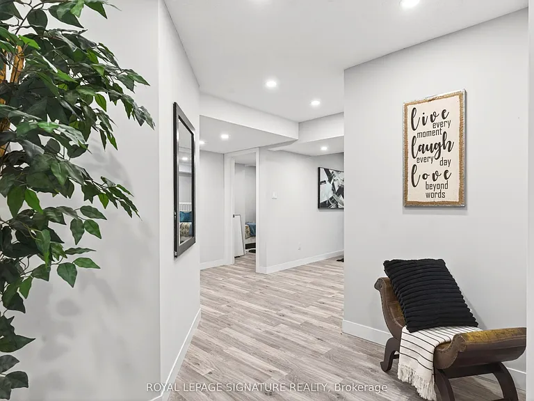 2147 Wateroak Dr — Photo 25