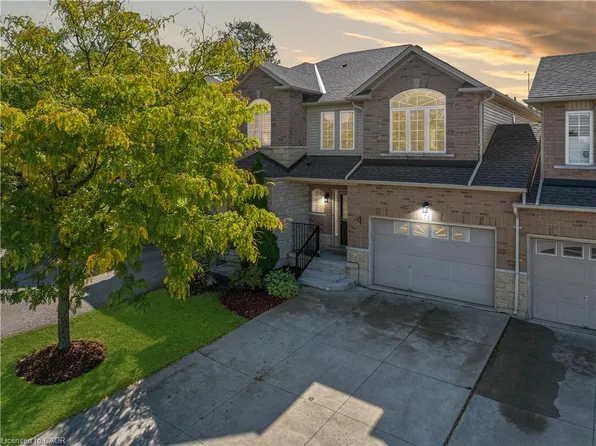 72 Cornerstone Dr, Hamilton, ON L8J 0A9
