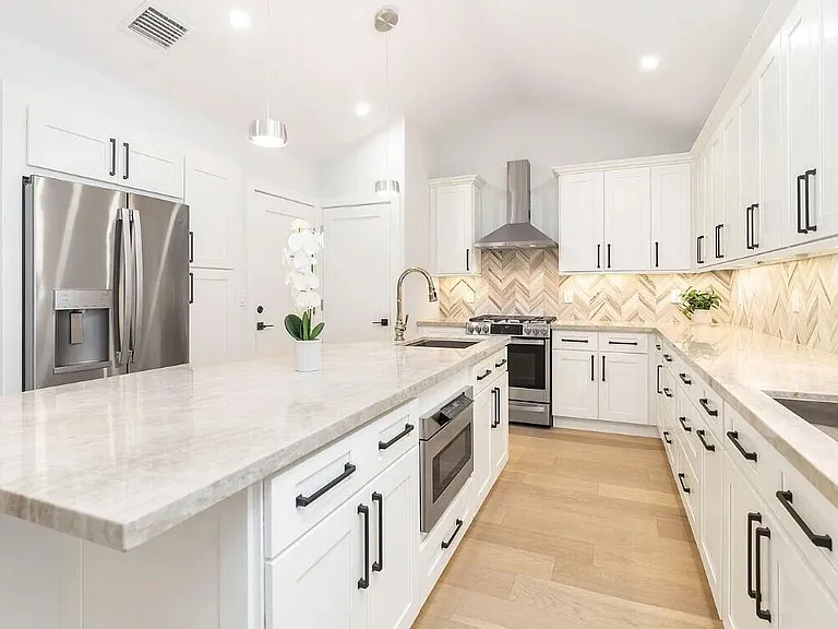 803 Kanuga Dr — Photo 10