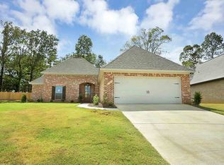 212 Greenfield Xing, Brandon, MS 39042