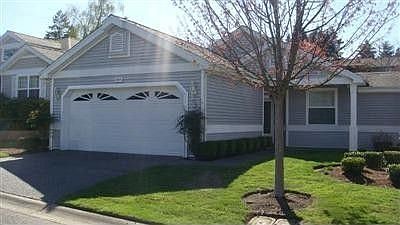 Welcome Home! This is a no hassle, gated community. Gate code must be obtained from agent. Call 253.