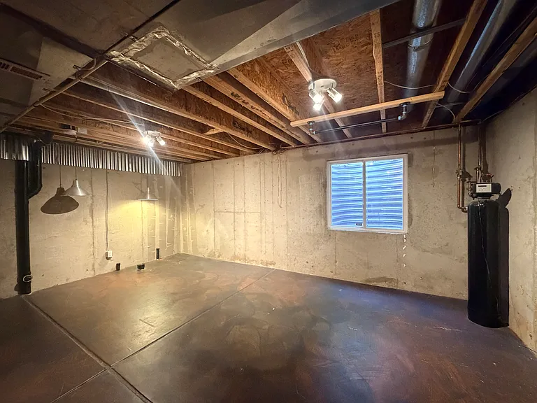 Unfinished basement