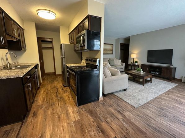 911 7th St S APT 7