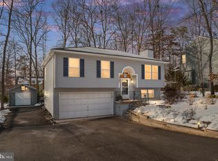 4207 Lakeview Pkwy, Locust Grove, VA 22508