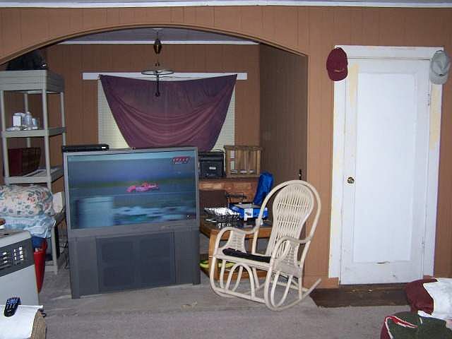 2nd image of 13282 Highway 31