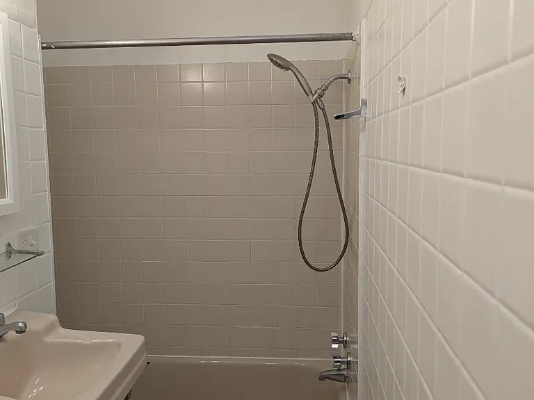 11339 S Langley Ave #1 — Photo 13