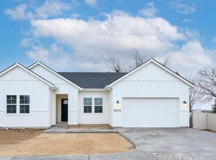 5174 W River Oaks Dr, Meridian, ID 83646