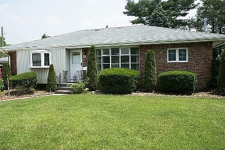 1st image of 10 Park Ct