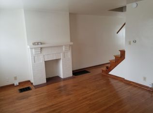 210 W Pacemont Rd, Columbus, OH 43202