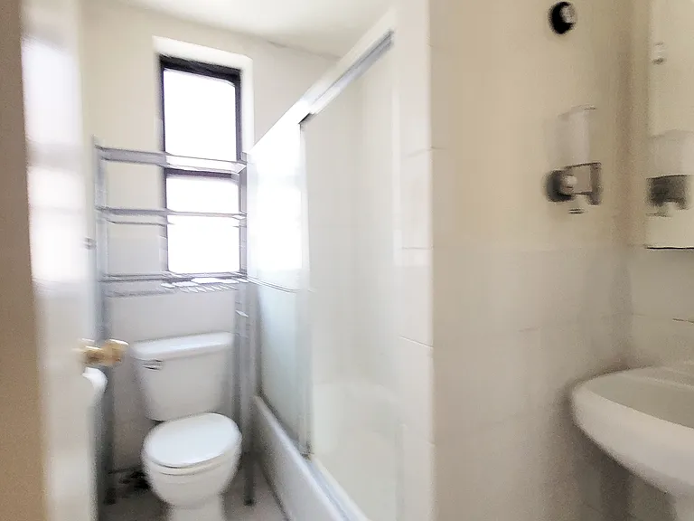 3153 Broadway #21 — Photo 7