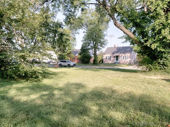 2802 Victory Court, Clarksville, IN 47129