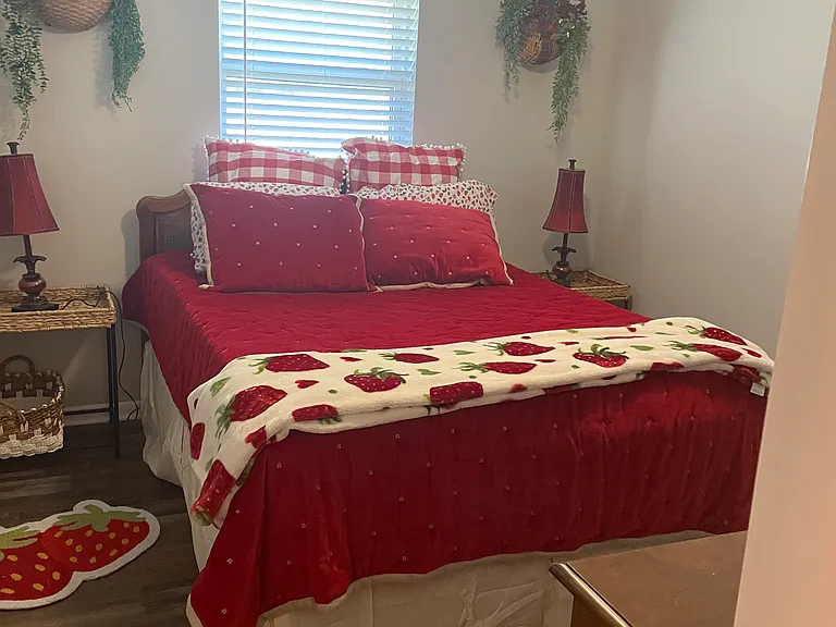 1718 Dougherty Dr — Photo 11