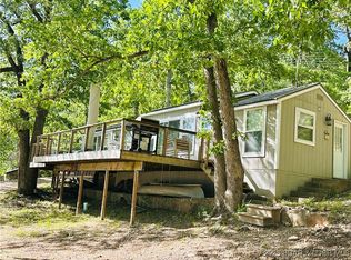 33722 Waterfront Dr, Stover, MO 65078