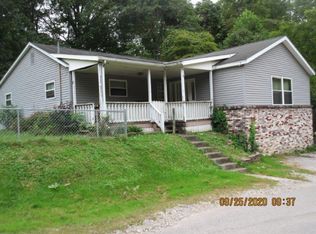 276 Branham Heights Rd, Sylvester, WV 25193