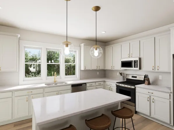 1112 Lamplighter Dr Lot 421, Raleigh, NC 27604