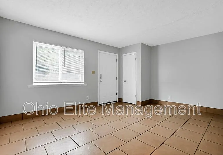 2844 Baughman Ave — Photo 8
