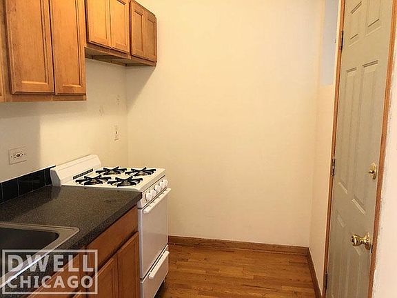 5th image of 1318 W Estes Ave #7100