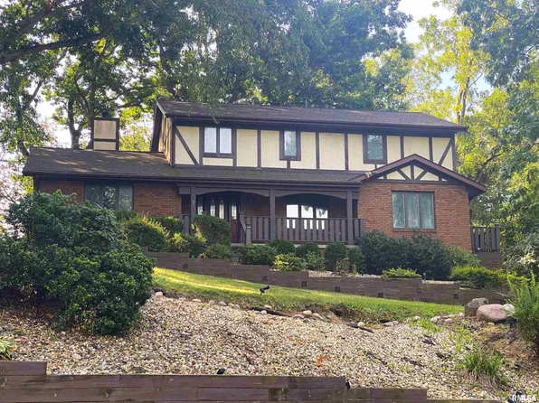 3912 W Bluffs Rd, Springfield, IL 62711