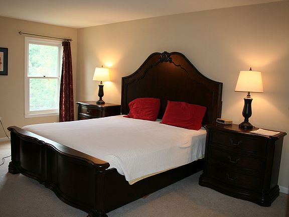 2nd image of 17400 Evangeline Ln