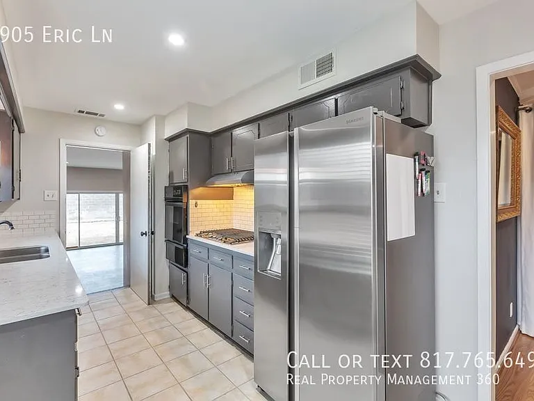 2905 Eric Ln — Photo 12